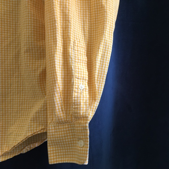 Banana Republic | Gingham Button-Down - Picture 4 of 4